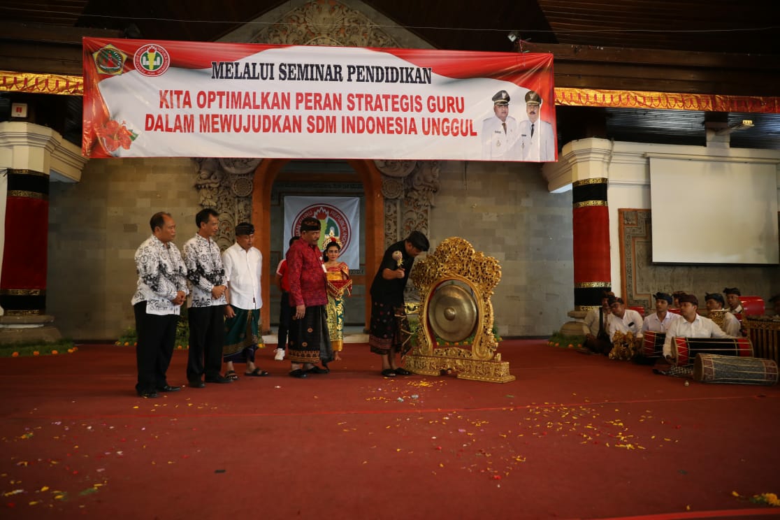 Dokumentasi dari - Guru Bertanggungjawab atas Kemampuan serta Perkembangan Anak Didik