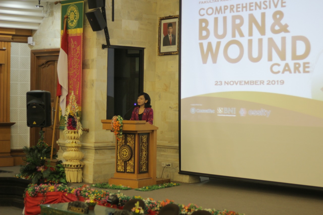 Dokumentasi dari - Prodi Bedah Plastik FK UNUD Selenggarakan Pendidikan Kedokteran Berkelanjutan III 