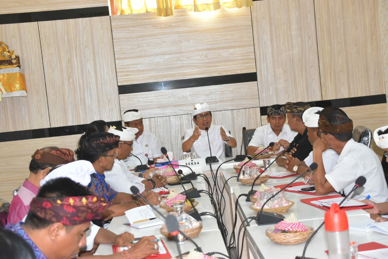 Dokumentasi dari - Perbekel dan Lurah se Kecamatan Mengwi Sepakat Membuat TPST