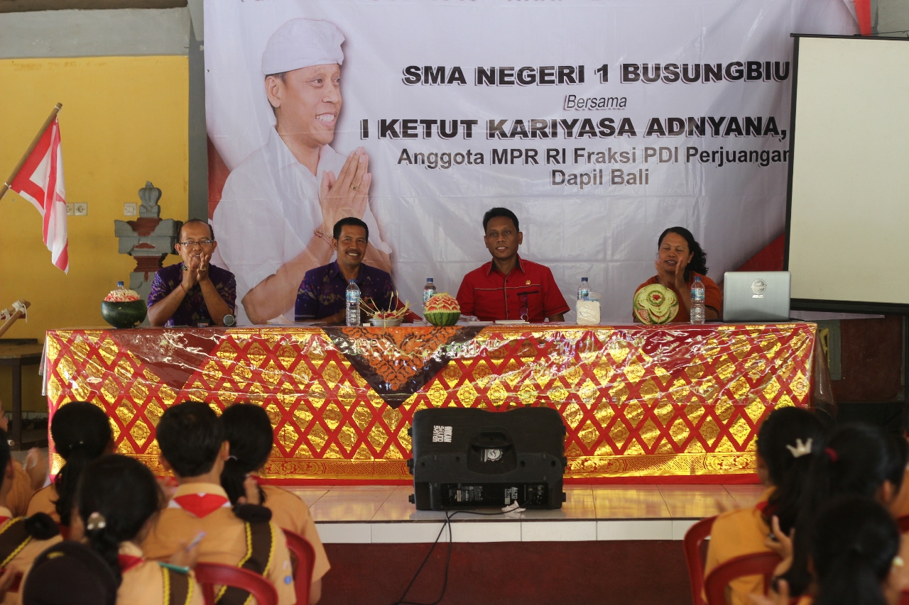 Dokumentasi dari - Adnyana Menginspirasi Generasi Muda untuk  Berperan dalam Memajukan Bangsa