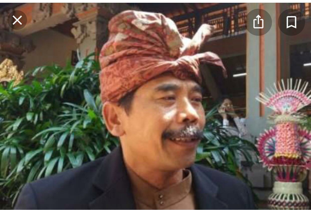 Dokumentasi dari - PHDI Minta Umat Hindu Tenang dan 
Dukung Polisi Usut Pengerusakan Padmasari di Bromo