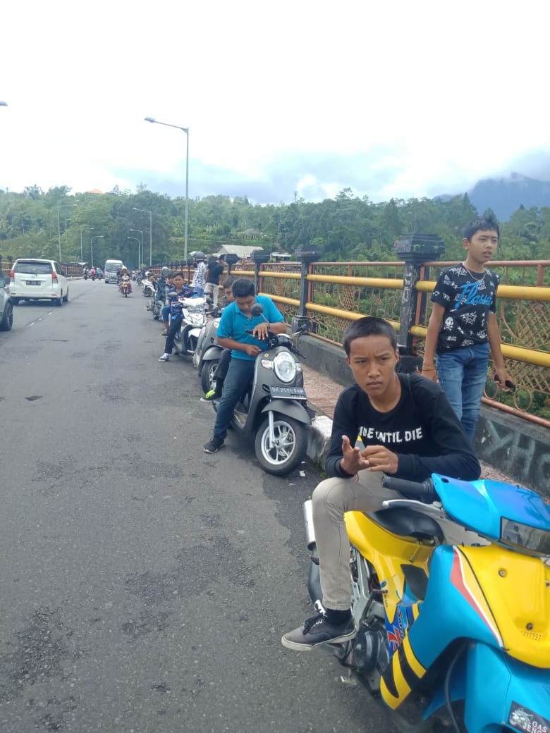 Dokumentasi dari - Jembatan Bangkung Petang, Obyek Wisata Favorit di Hari Raya Galungan