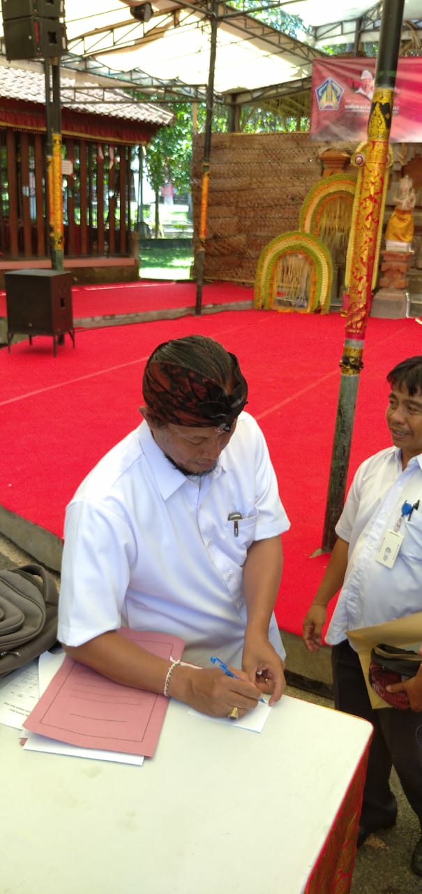 Dokumentasi dari - Ibu-ibu PKK Hendaknya menjadi Penggerak Mesatua Bali di Desa Pakraman