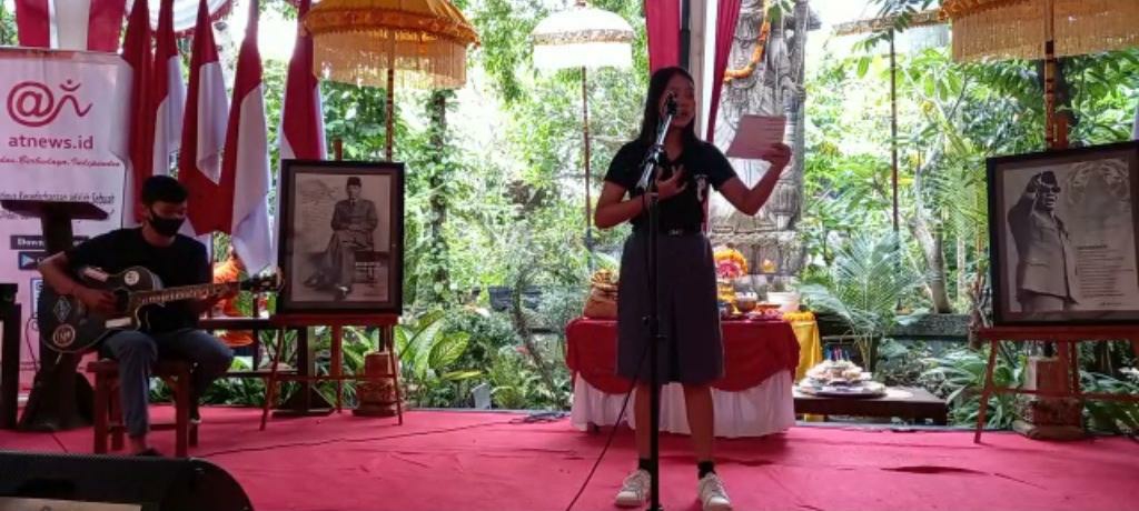 Dokumentasi dari - Musikalisasi Puisi Menggetarkan Suasana Doa Bersama 