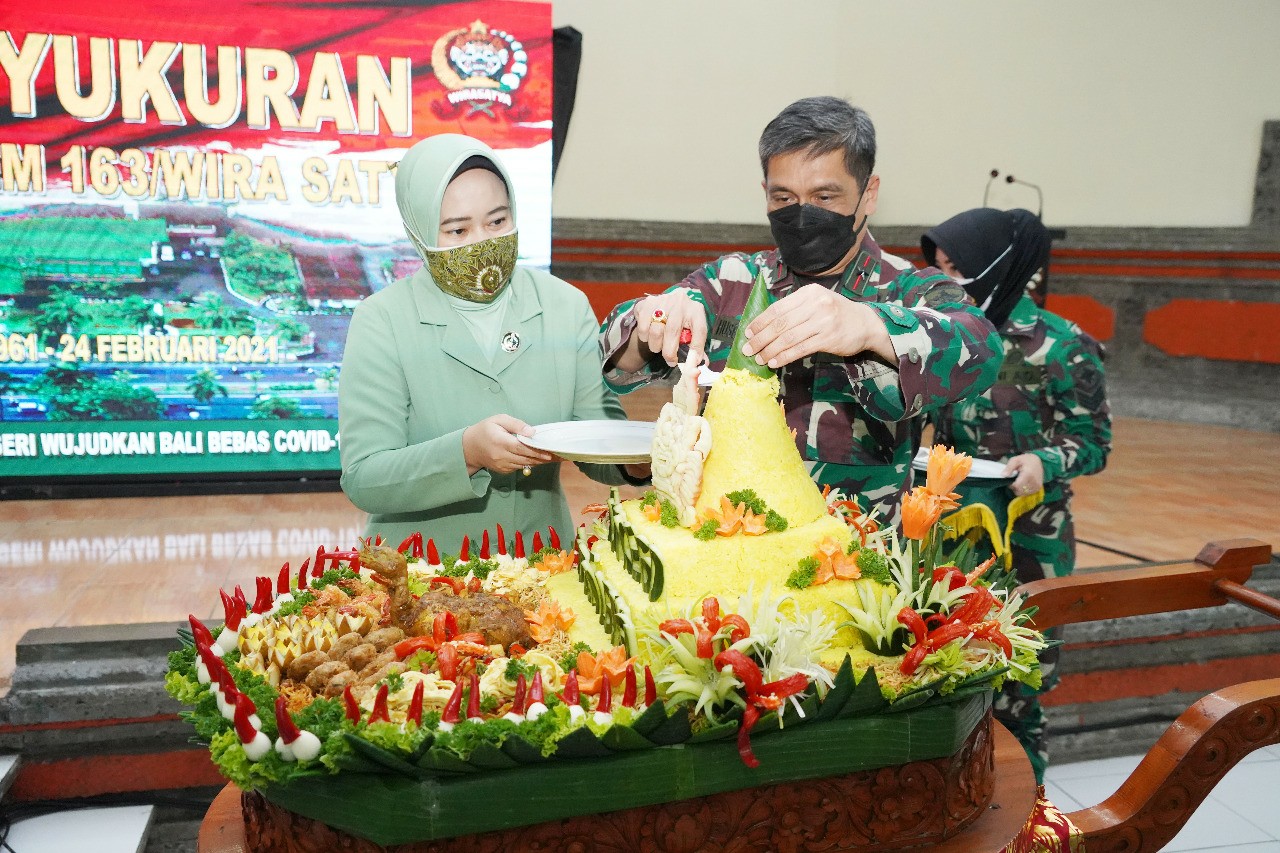 Dokumentasi dari - Gelar Syukuran Sederhana, Memaknai 60 Tahun Korem 163 Wira Satya