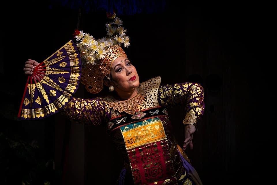 Dokumentasi dari - Bulan Trisna Djelantik Maestro Legong Berpulang