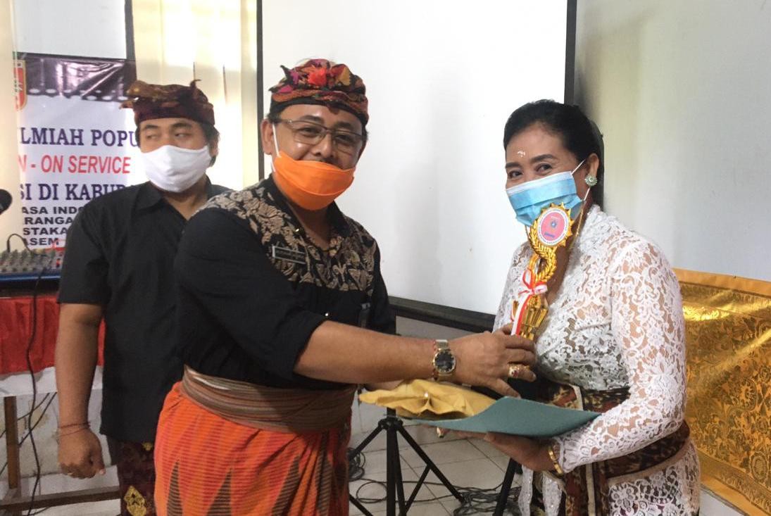 Dokumentasi dari - Satua Bali Wanita Digelar Perpustakaan Karangasem 