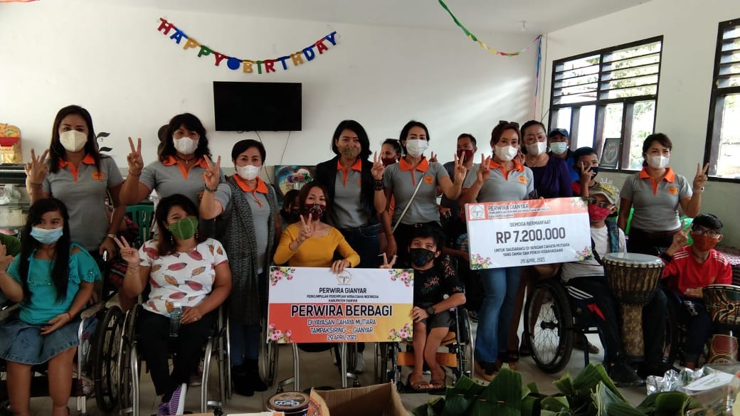 Dokumentasi dari - Bantuan Sembako Perwira Bali-Gianyar untuk Disabilitas Yayasan Cahaya Mutiara Ubud  