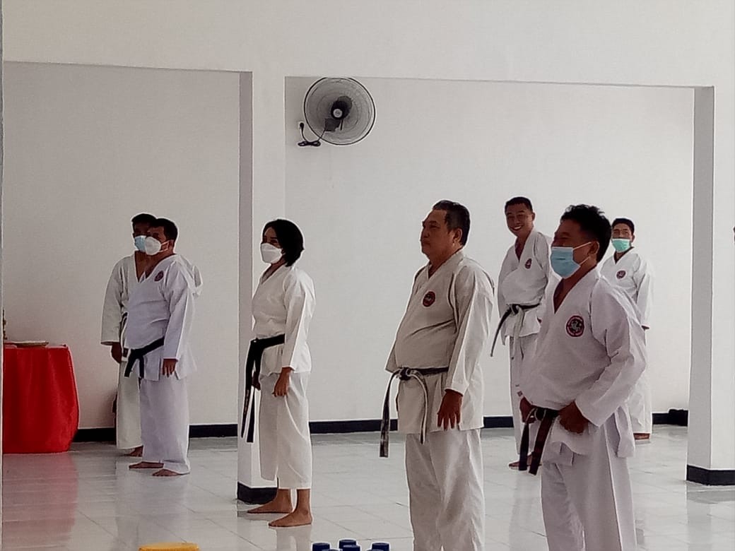 Dokumentasi dari - Latihan Bersama Polres Karangasem - Institut Karate-Do Nasional Pengda Bali, Ajang Cari Bibit Porda maupun PON