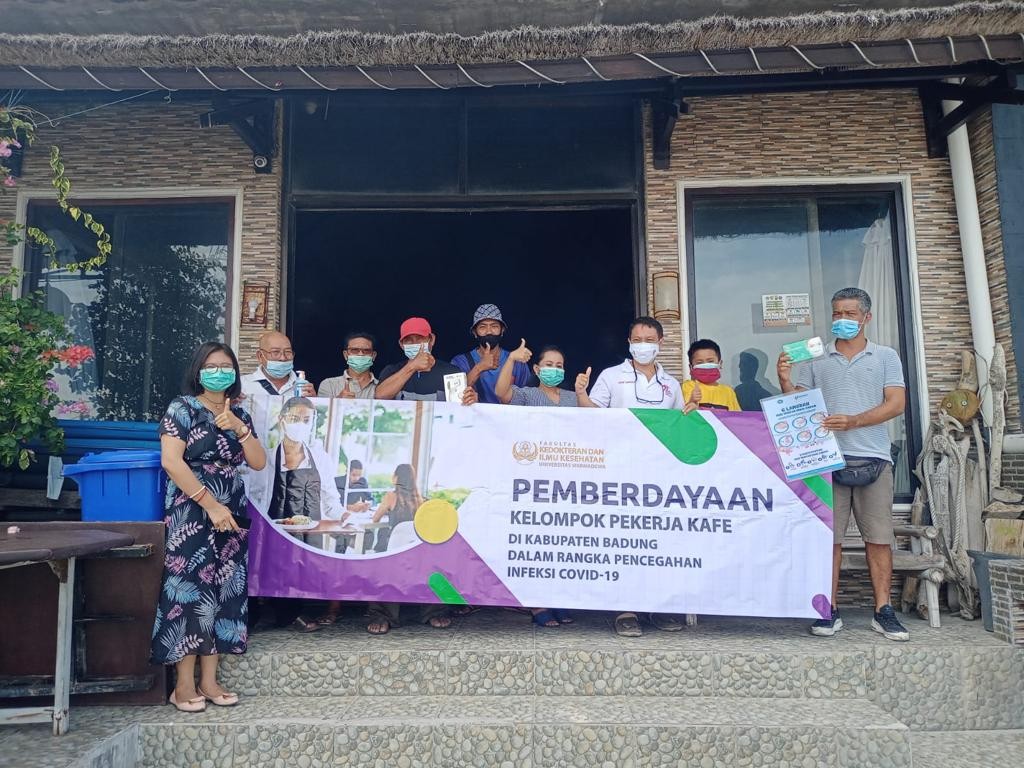 Dokumentasi dari - Berlayar di tengah Badai, Pengabdian Masyarakat Unwar Edukasi dan Pelatihan CHSE di Pantai Muaya Jimbaran