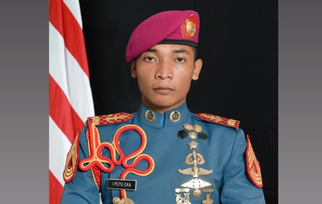 Dokumentasi dari - Kebangaan Bali, Eka Asal Karangasem Lulus AAL Alumni SMAN Bali Mandara