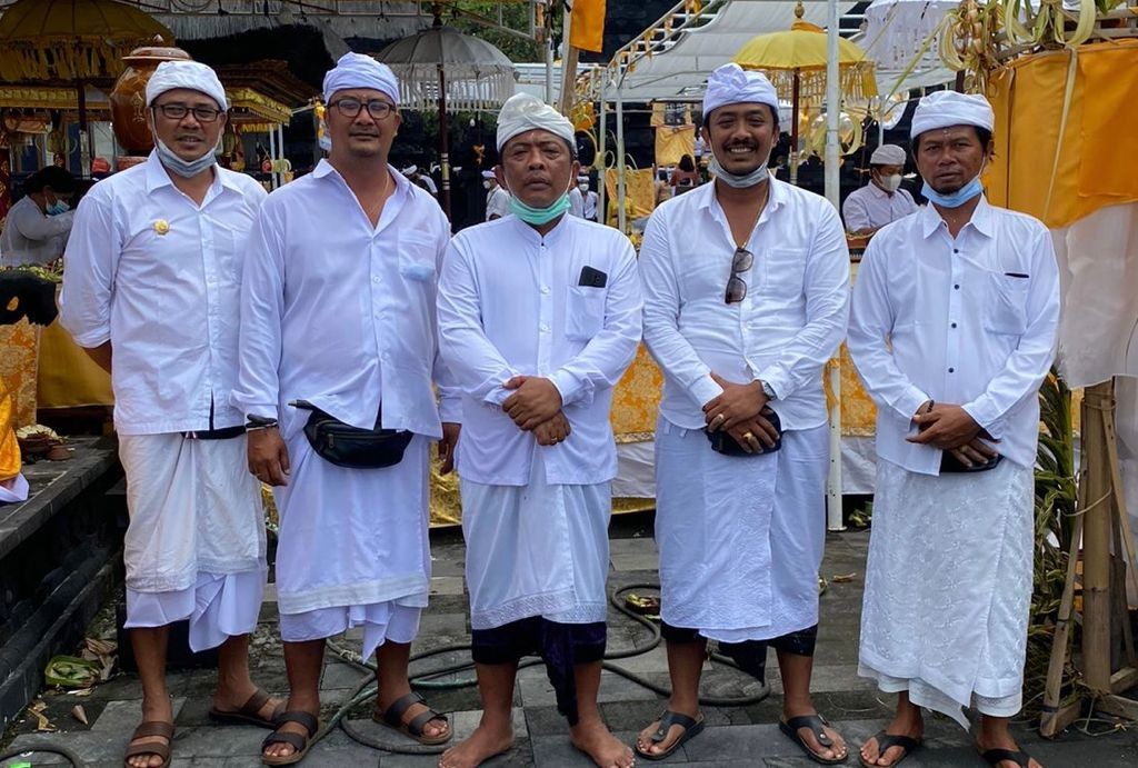 Dokumentasi dari - Penunjukan Manajer DTW Tanah Lot, Pengempon Tegaskan Siap Amankan Keputusan Bupati Tabanan 