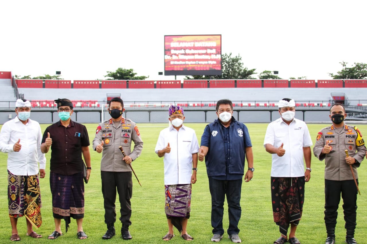 Dokumentasi dari - Gubernur Koster Dukung Penuh Turnamen Sepak Bola International Youth Championship 2021 di Bali