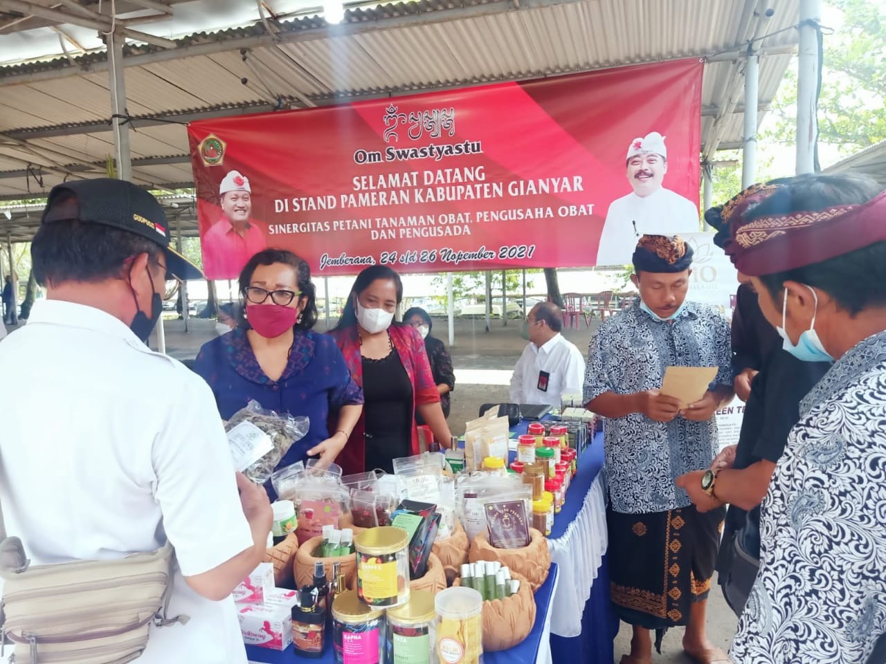 Dokumentasi dari - Gianyar Kembangkan Obat Tradisional Bali