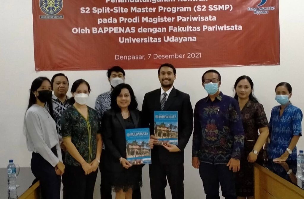 Dokumentasi dari - Tamat Dua Gelar, Kerjasama Prodi S2 Pariwisata Unud - Bappenas dengan Griffith University Australia 