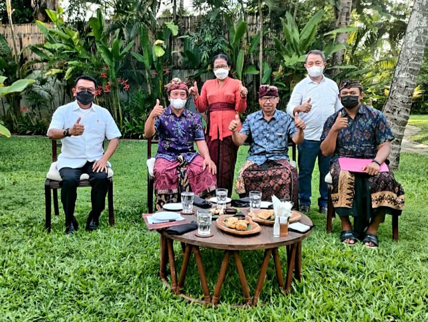 Dokumentasi dari - Bertemu Kepala KSP Moeldoko, Lahan Eks Pengungsi Tim-Tim di Buleleng Segera Tuntas