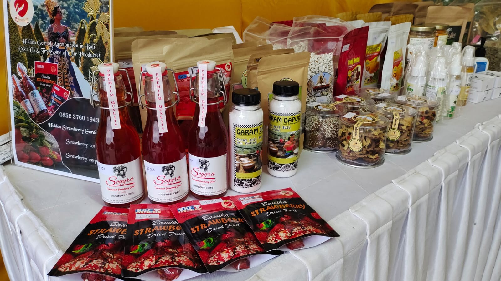 Dokumentasi dari - Ajang Promosi Pariwisata, Pemkab. Buleleng Ikuti Pameran Festival Mandalika 2022 