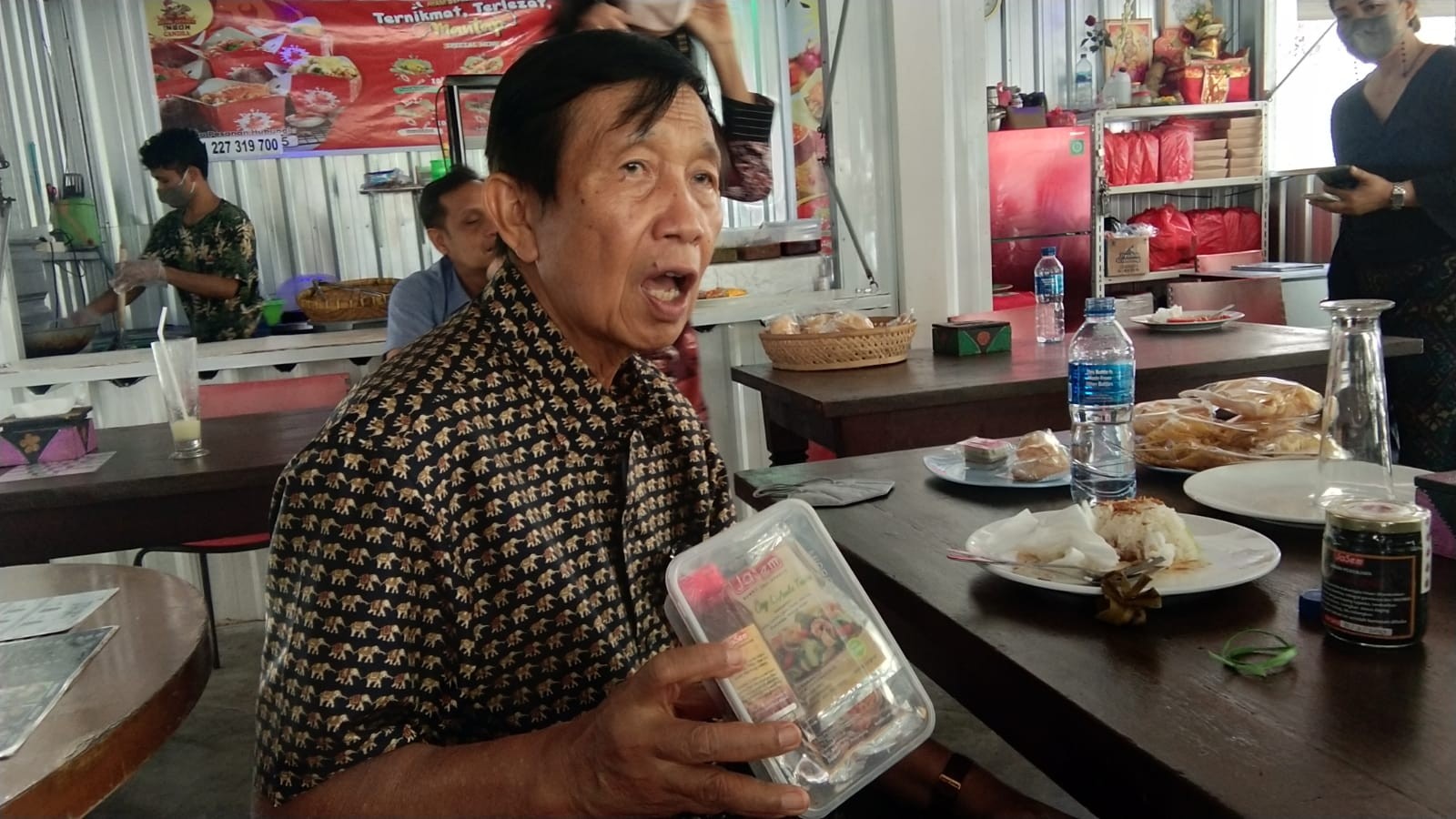 Dokumentasi dari - Dorong Inovasi dan Modifikasi, Mangku Pastika Puji Kuliner Lokal Warung SP3 Kreativitas Kaum Perempuan
