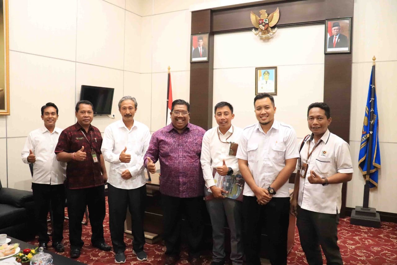 Dokumentasi dari - Bupati Buleleng, Pelestarian Lingkungan ­ Diimbangi den­gan Komitmen Pemeliharaan­