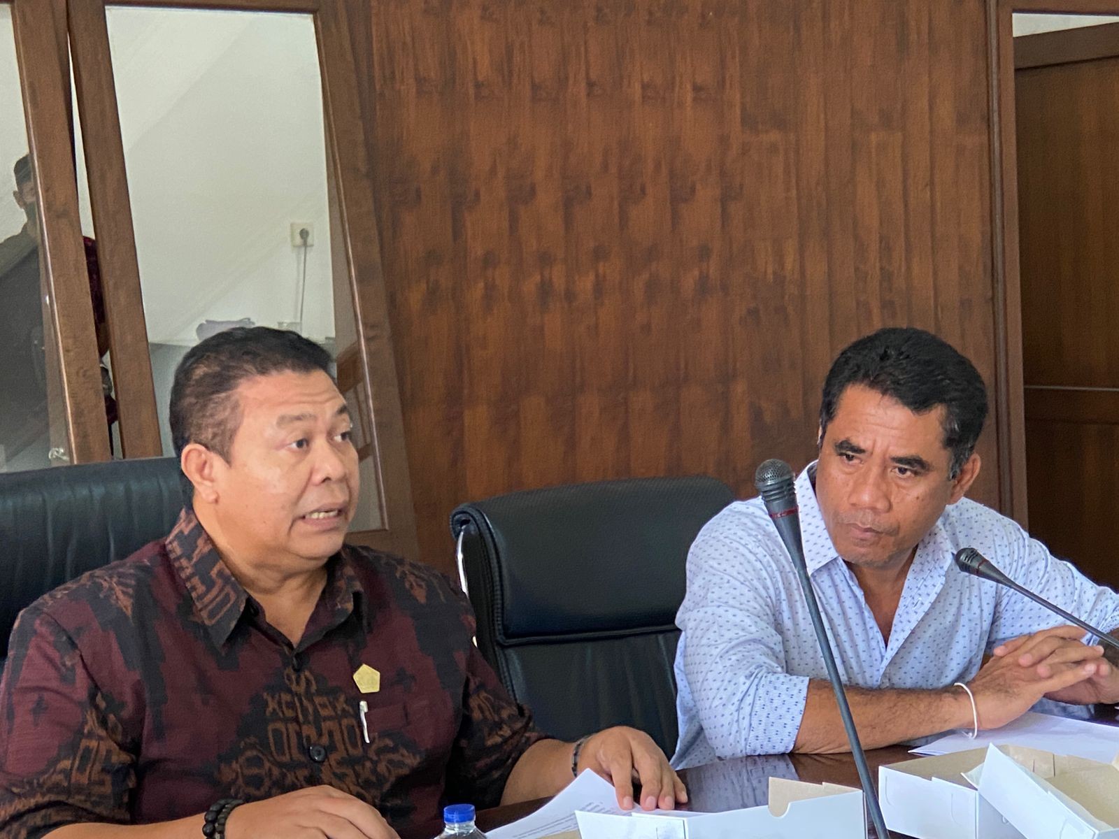 Dokumentasi dari - Bapemperda DPRD Buleleng Gelar Rapat Bahas Dana Cadangan Pemilu 2024