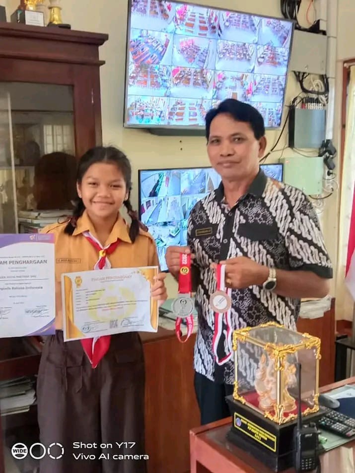 Dokumentasi dari - SMP Negeri 1 Sawan Buleleng Raih Prestasi Internasional 