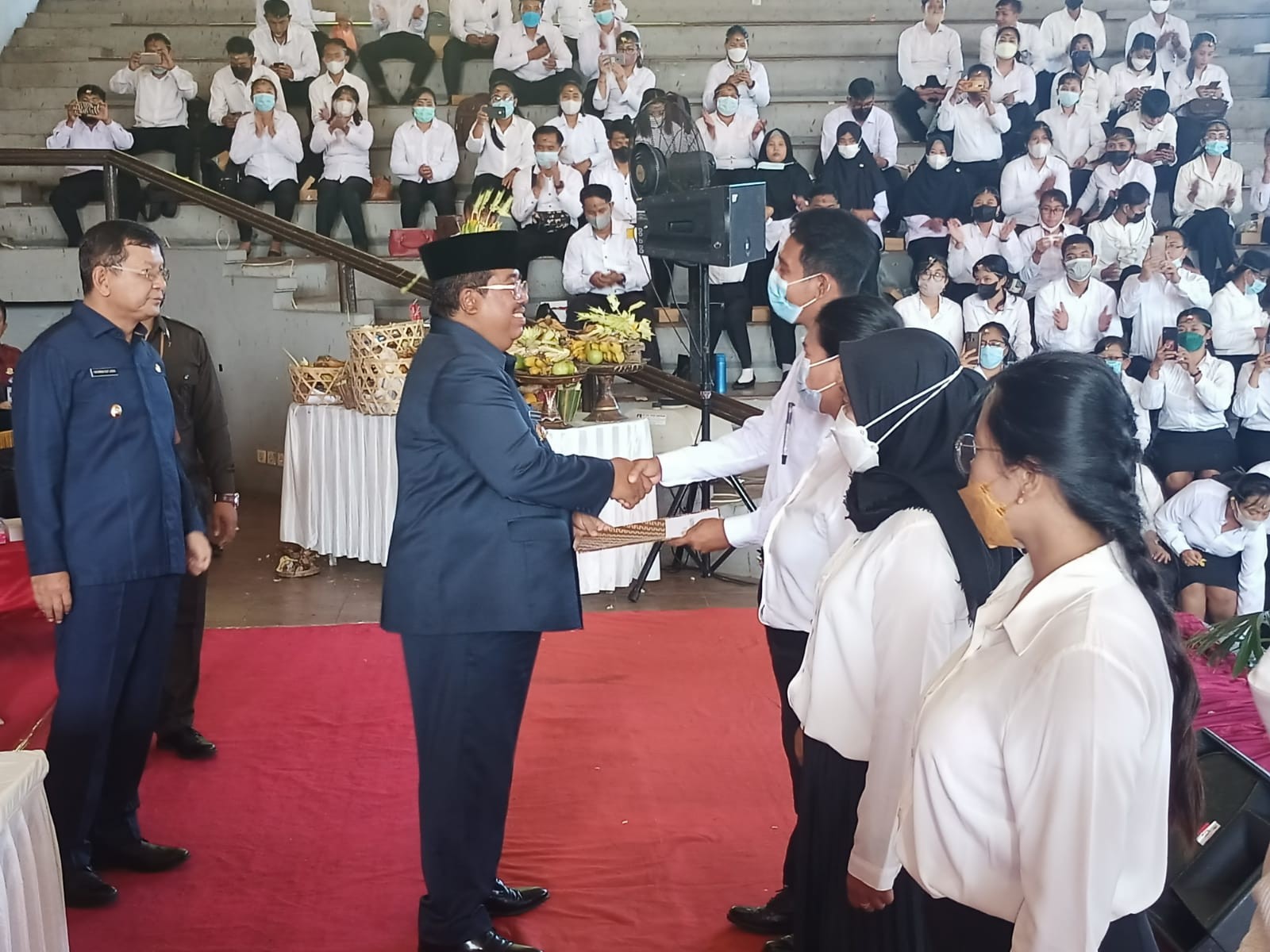 Dokumentasi dari - Ratusan Guru Di Buleleng Kembali Menerima SK P3K Tahap II