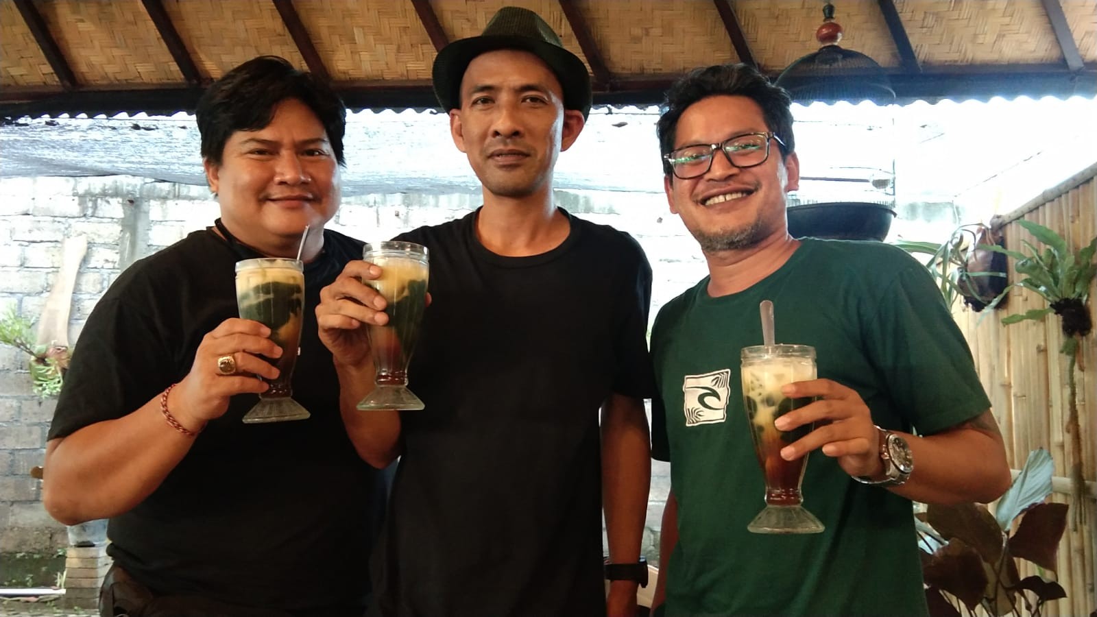 Dokumentasi dari - Daluman Kentel, Minuman Khas Restoran Be Sanur Matahari Terbit 