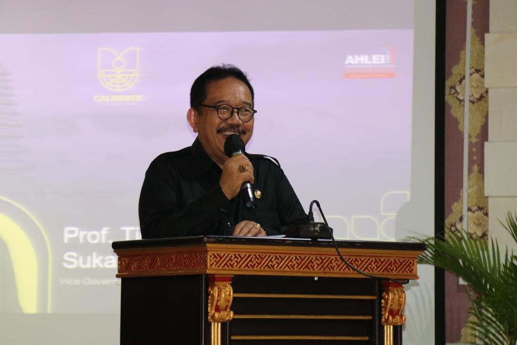 Dokumentasi dari - Cok Ace Tegaskan Pemprov Komit Bentengi Alam dan Budaya Bali 