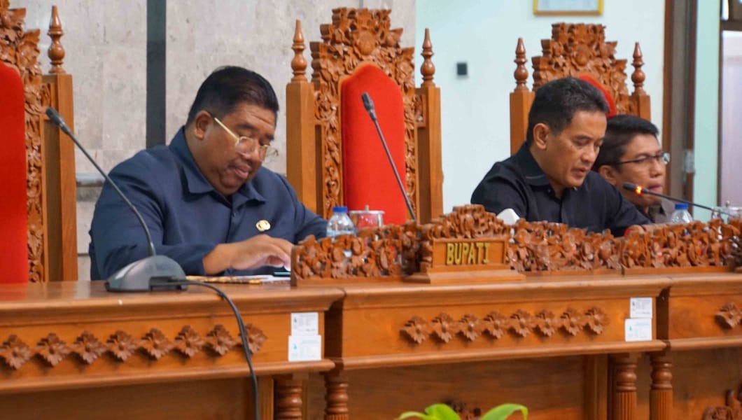 Dokumentasi dari - DPRD Buleleng Gelar Rapat Paripurna Penyampaian Jawaban  Bupati Buleleng Atas Pandangan Fraksi 