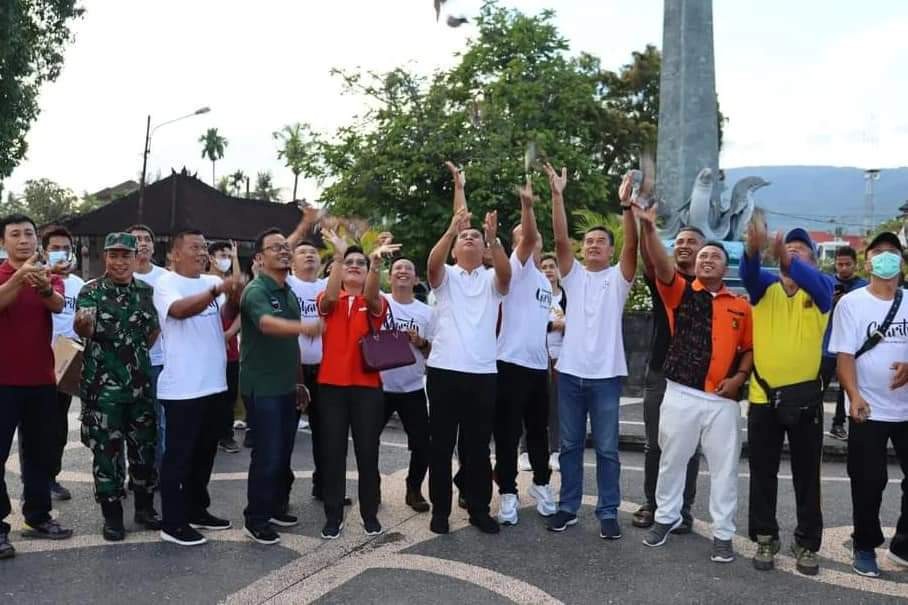 Dokumentasi dari - Wabup Sutjidra Ajak Komunitas Sosial Te­rus Bermitra Dengan Pemerintah