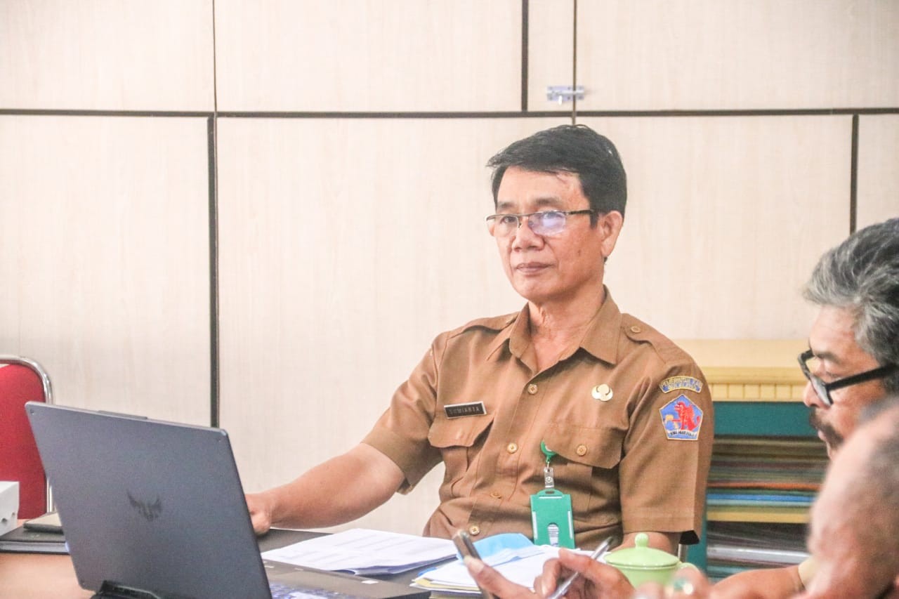 Dokumentasi dari - Pemerintah Pusat Bantu 5000 Dosis Vaksin Hadapi PMK Pada Hewan Ternak