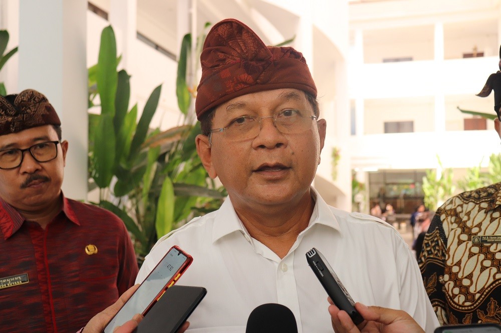 Dokumentasi dari - SMBJM-CBT Undiksha Singaraja Mendapat Monitoring dari Jajaran Pimpinan di Buleleng