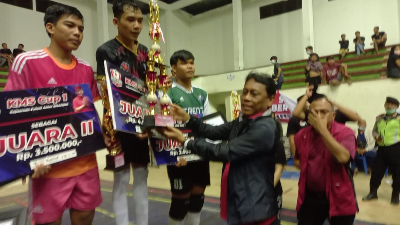 Dokumentasi dari - Tim SMANDA Singaraja Berhasil Keluar Sebagai Juara I Turnamen Futsal SMA/SMK se Buleleng