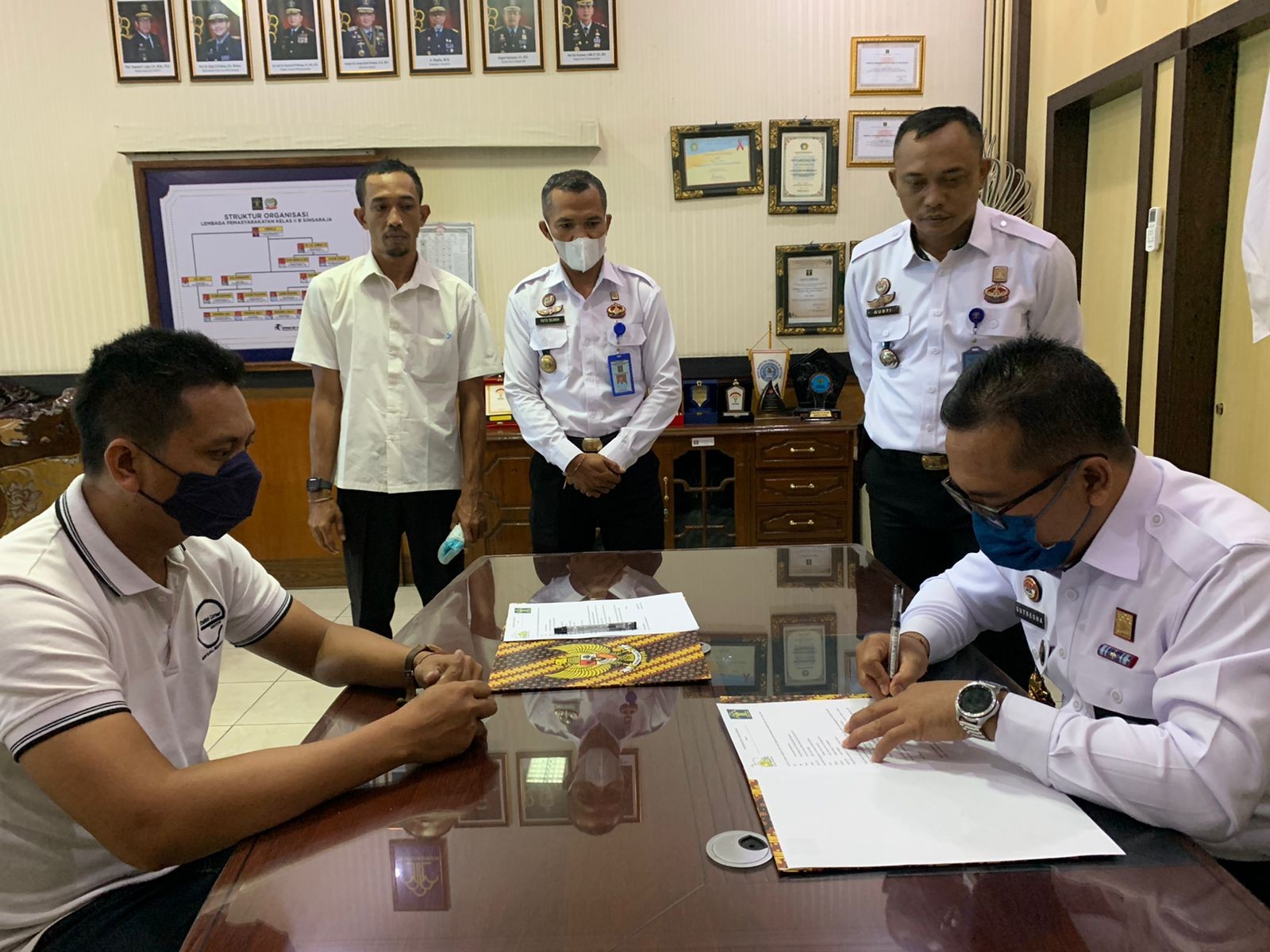 Dokumentasi dari - Lapas Singaraja Teken MoU Bersama English Corner Community dan Bank Sampah Banyuning Bersih