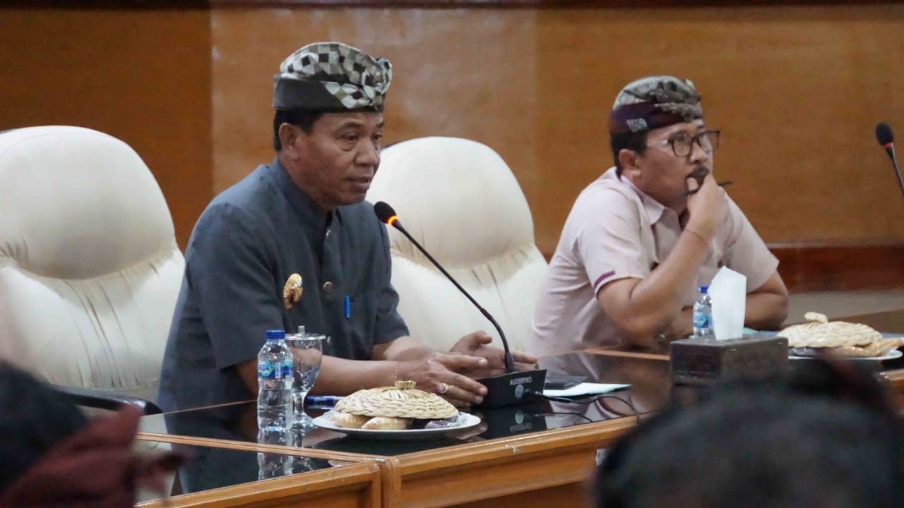 Dokumentasi dari - Bupati Lihadnyana Ingin Tata Kelola Pemerintahan Buleleng Lebih Berkualitas