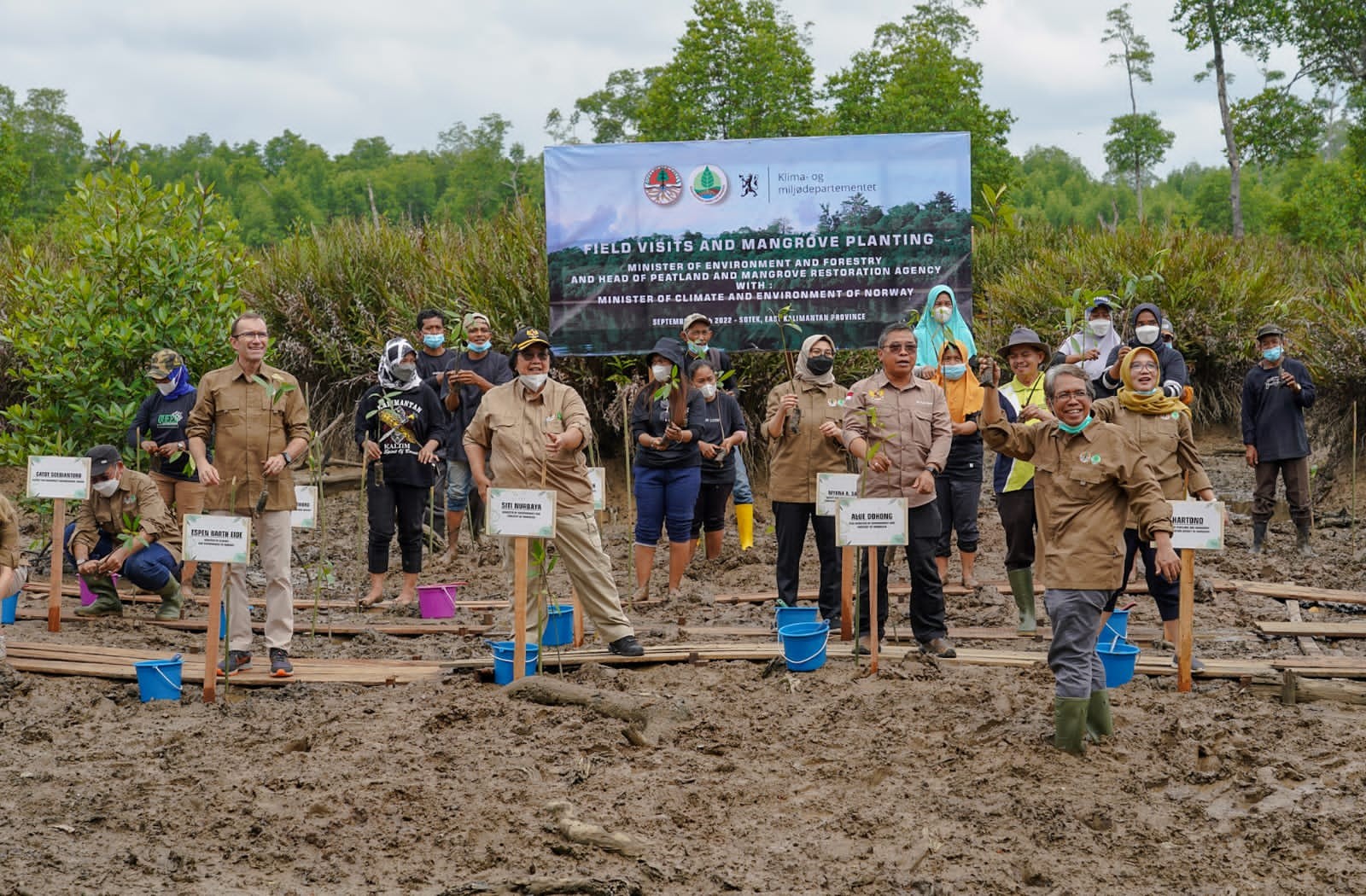 Dokumentasi dari - Ekosistem Mangrove Pengendali Dampak Perubahan Iklim, Dunia Internasional Dukung Indonesia Rehabilitasi Mangrove