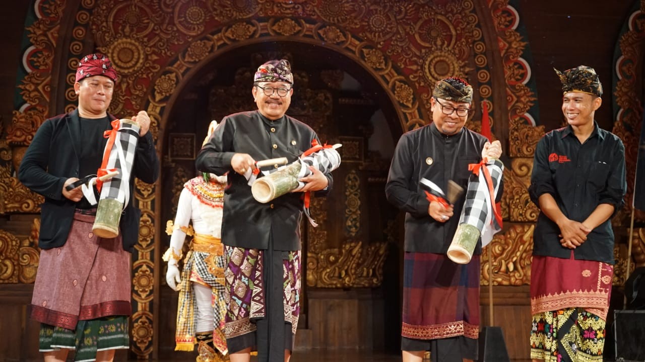 Dokumentasi dari - Buka IAI Bali Award 2022, Wagub Cok Ace Dorong Penguatan Arsitek Lokal