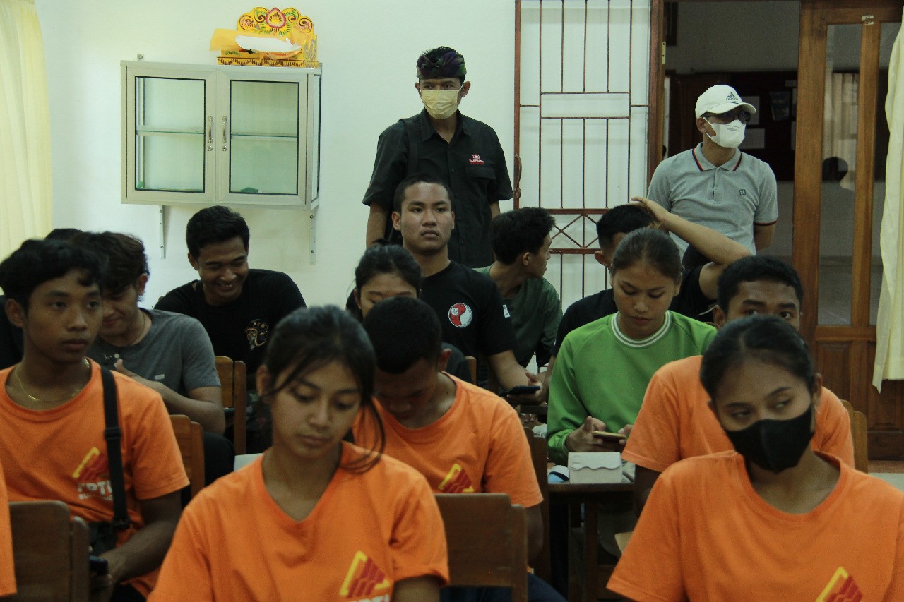 Dokumentasi dari - 484 Atlet Buleleng Yang Akan Turun Pada Porvrop.Bali Ikuti tes psikologi