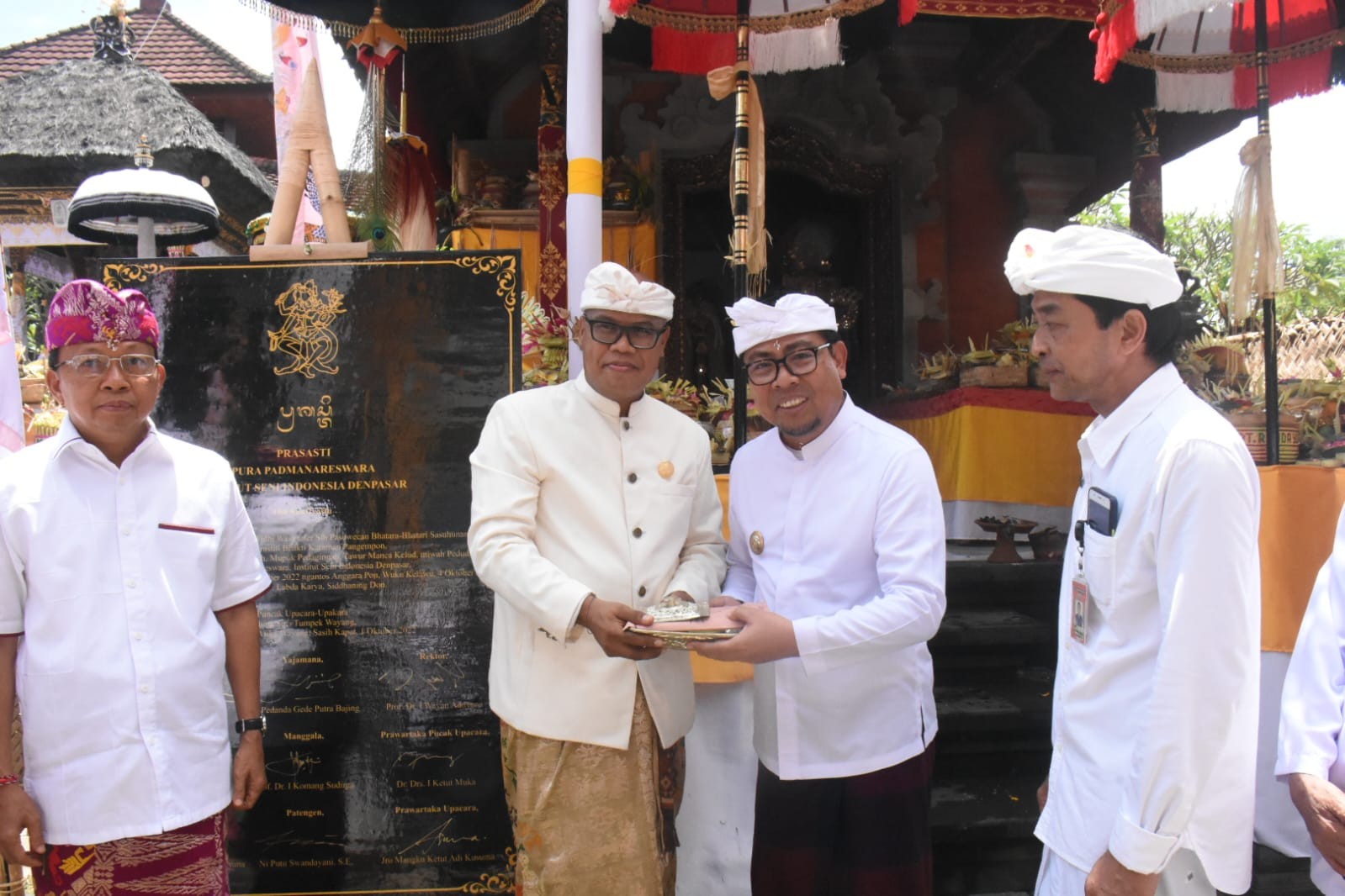 Dokumentasi dari - Karya Ngenteg Linggih dan Mupuk Pedagingan di ISI Denpasar, 30 Tahun Sekali