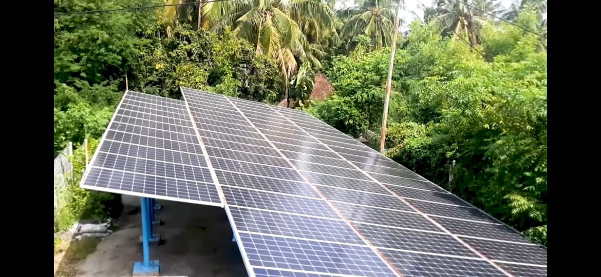 Dokumentasi dari - 700 Pelanggan UPS Bondalem Teraliri Air, Dengan Memanfaatkan Tenaga Matahari