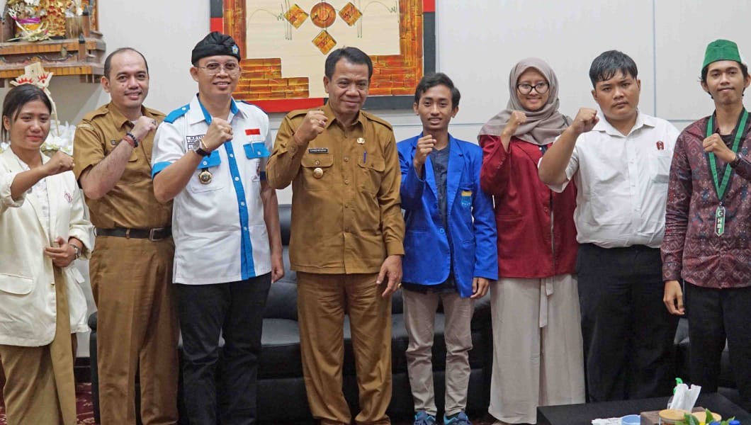 Dokumentasi dari - Pj Bupati Lihadnyana Harap OKP Jadi Agen Perubahan Penggunaan Produk Lokal