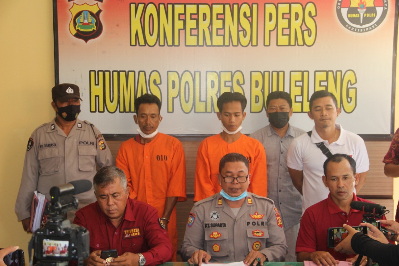 Dokumentasi dari - Mengambil Seperangkat Gong, Nurhadi Ditangkap Aparat Kepolisian