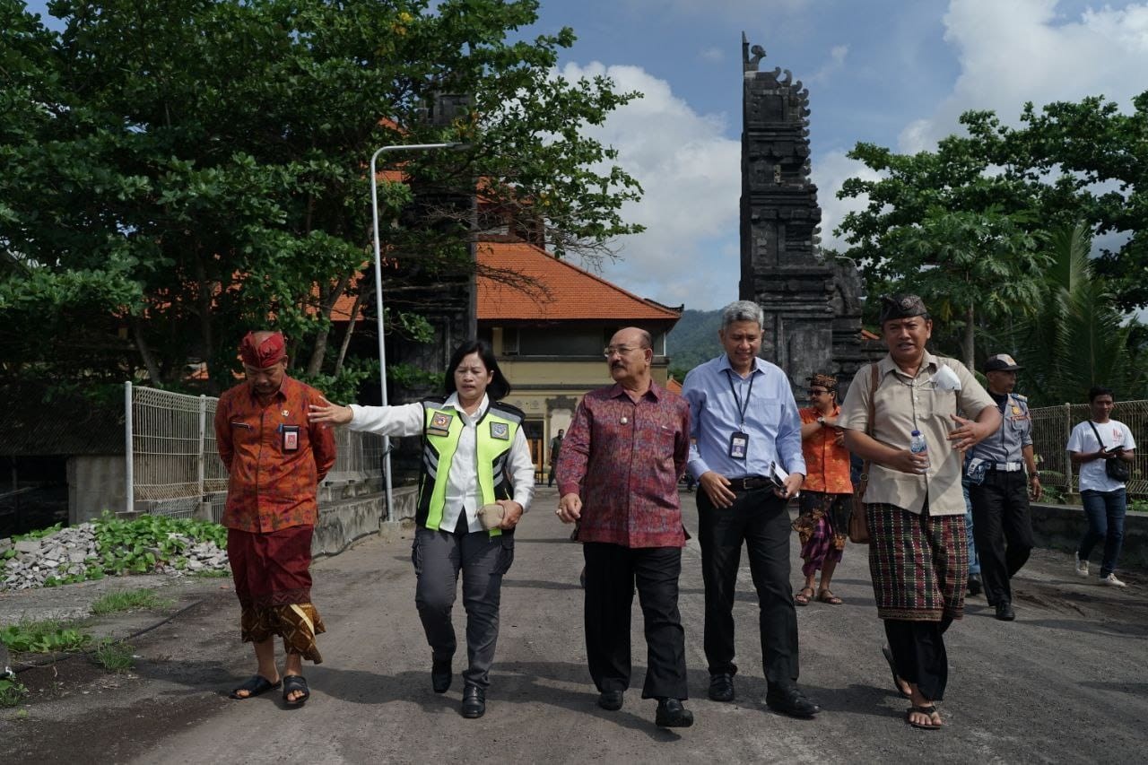 Dokumentasi dari - Kembali Jadi Pelabuhan Cruise, Kemenhub Minta Pemkab Karangasem Bentuk Badan Usaha Dukung Operasional Dermaga Tanah Ampo