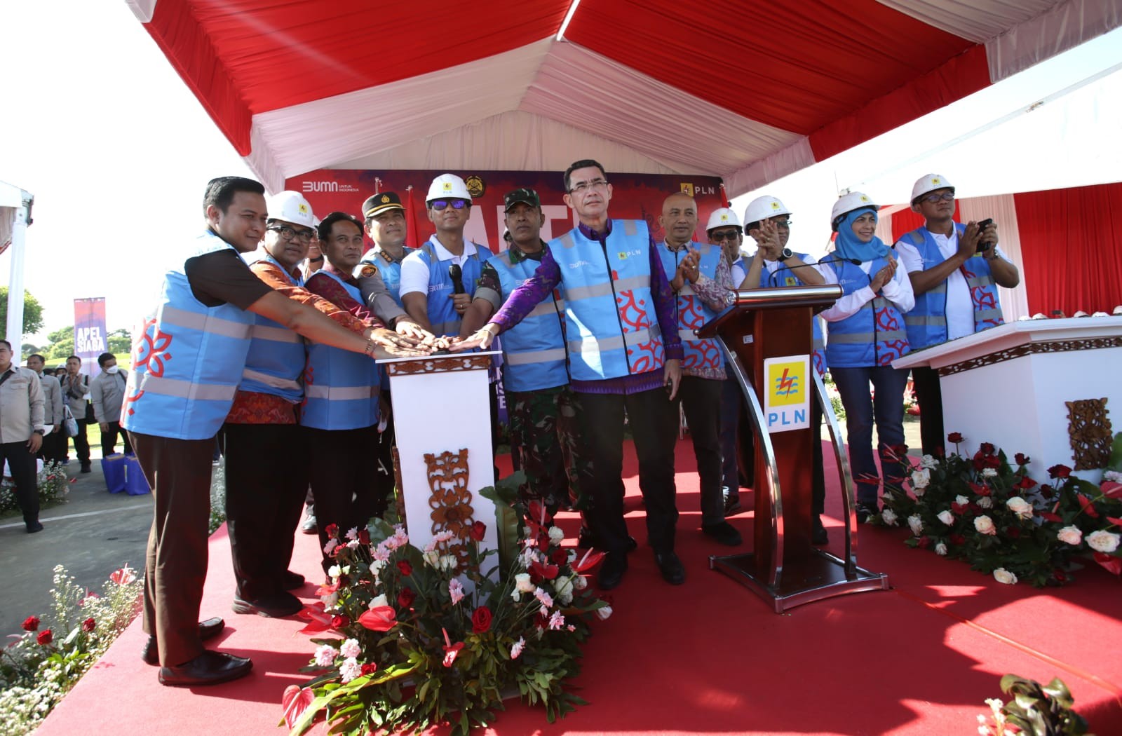 Dokumentasi dari - Resmikan Pembangkit Listrik Tenaga Gas di Bali, Amdal Tersus LNG Terganjal Kementerian LHK 