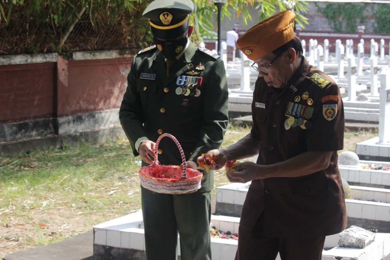 Dokumentasi dari - Hari Pahlawan Ke-77 Sebagai Momentum Teladan Untuk Selalu Bersatu