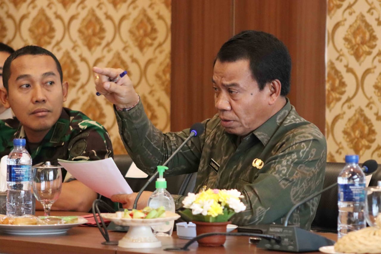 Dokumentasi dari - Pj Bupati Buleleng Tegaskan Tidak Ada Perampasan Lahan Milik Warga Di Batu Ampar