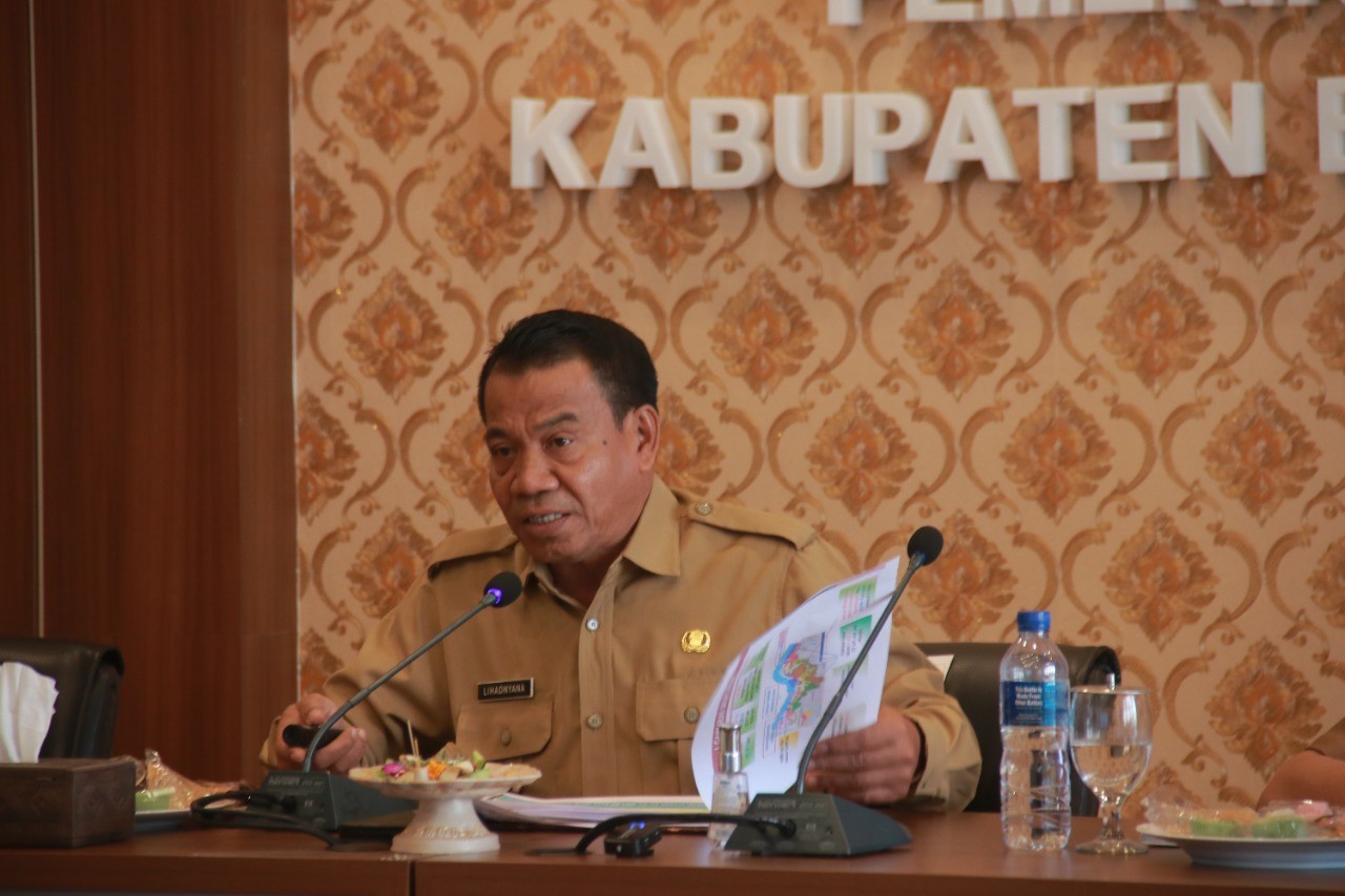 Dokumentasi dari - Mendagri Tito Karnavian Apresiasi Kinerja Pj.Bupati Lihadnyana Tekan Inflasi 