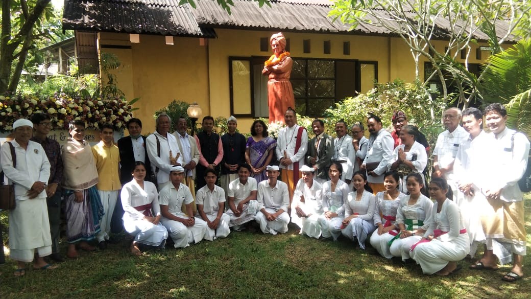 Dokumentasi dari - Swami Vivekananda: Bangkit! Bangun! Melawan Kebodohan dan Kemiskinan