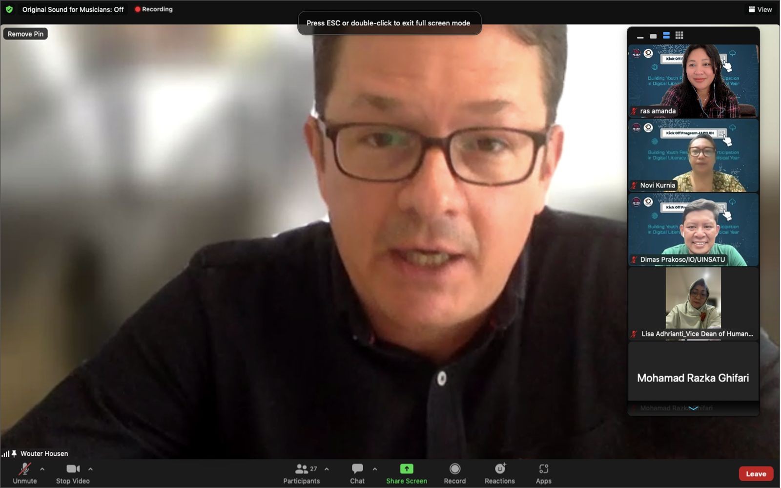 Dokumentasi dari - Japelidi-US Embassy Surabaya Siapkan Anak Muda Berperan Pada Tahun Pemilu