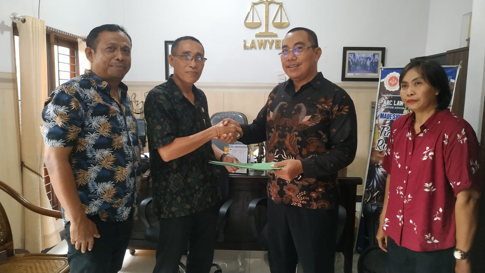 Dokumentasi dari - Jaring Balon Ketua di Muscab I, Peradi Singaraja Bentuk Tim Verifikasi